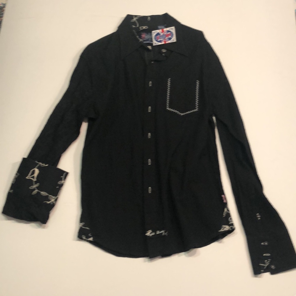 Super Cool Designer Button Down - Picture 2 of 11